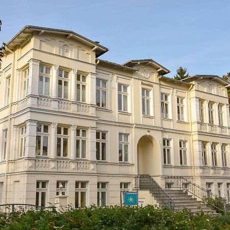Villa Meeresblick Wohnung 1 ゼーバート・ヘリングスドルフ エクステリア 写真