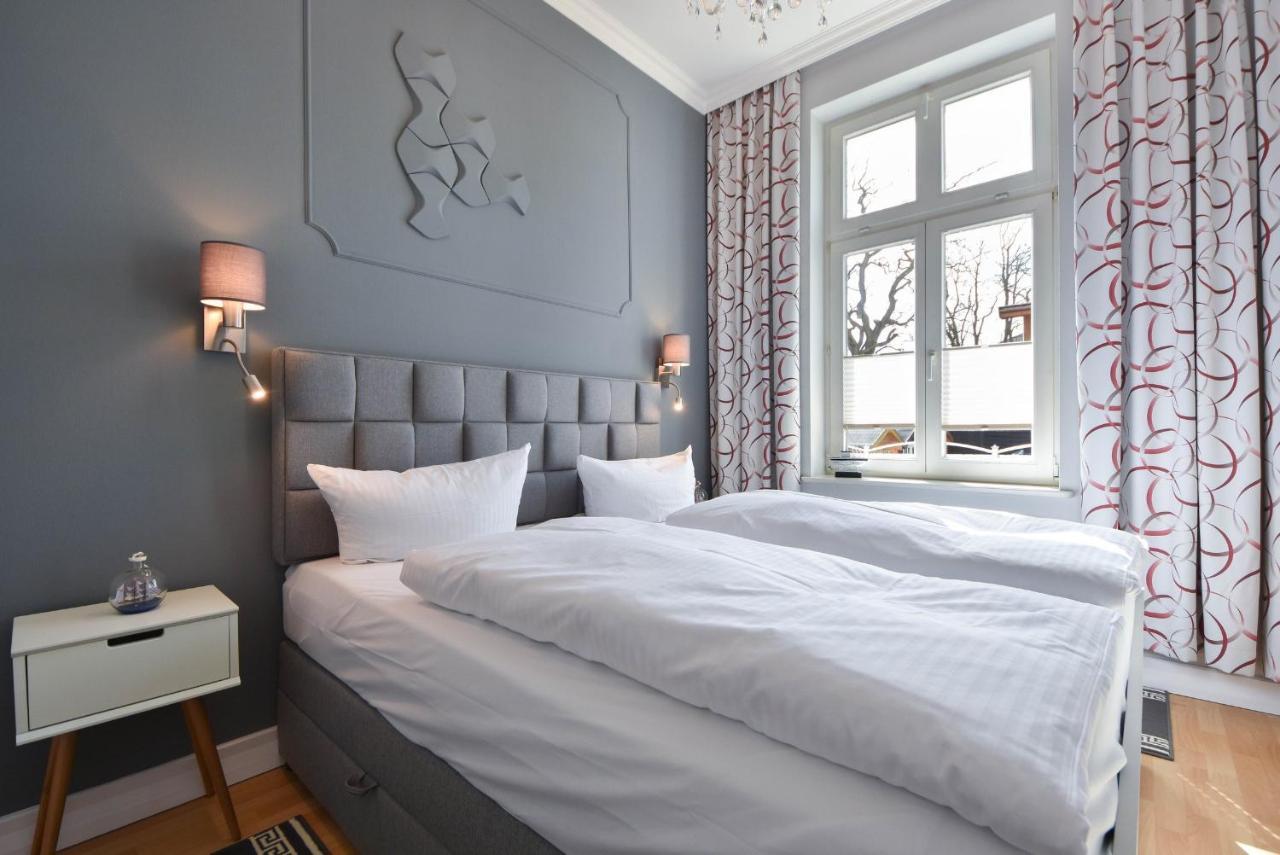 Villa Meeresblick Wohnung 1 ゼーバート・ヘリングスドルフ エクステリア 写真