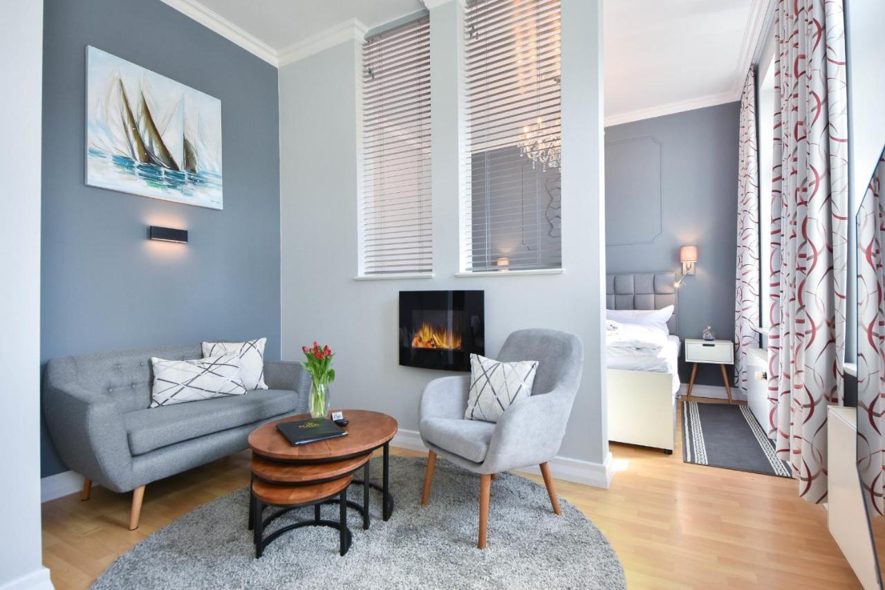 Villa Meeresblick Wohnung 1 ゼーバート・ヘリングスドルフ エクステリア 写真